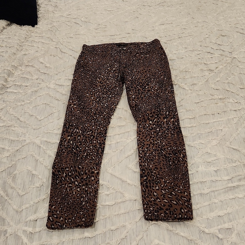 Leopard Print Jen 7 by 7 for all mankind skinny jeans size 2!